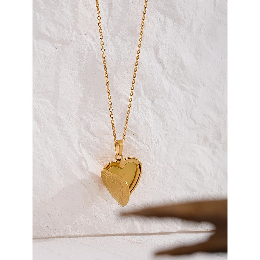 Vintage Schakelketting Met Hart Medaillon